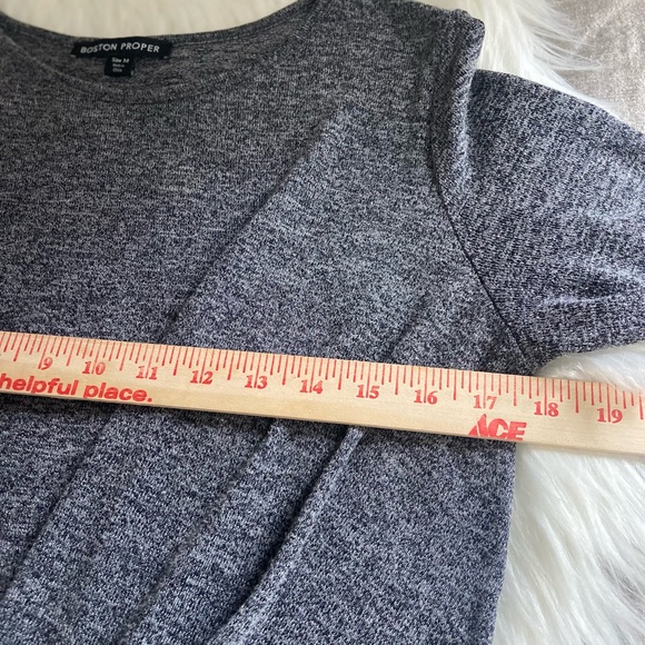 Boston Proper Gray Sz M Long Sleeve with Faux Fur Cuff - Picture 6 of 10